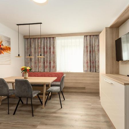 Linz Sunny Apartment Bagian luar foto