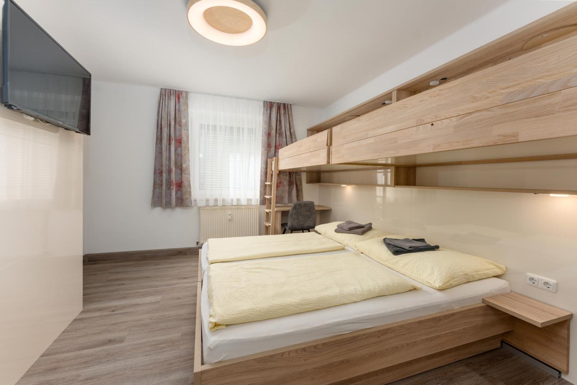 Linz Sunny Apartment Bagian luar foto