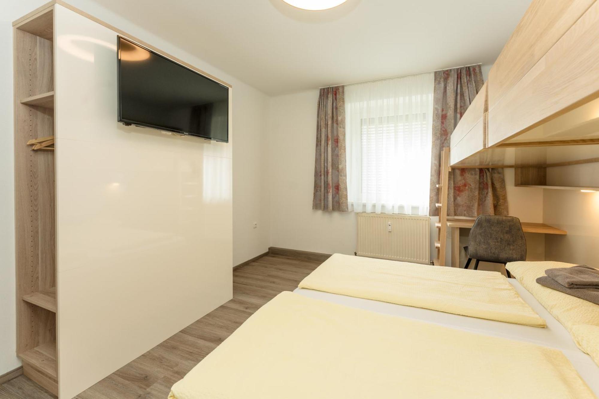 Linz Sunny Apartment Bagian luar foto